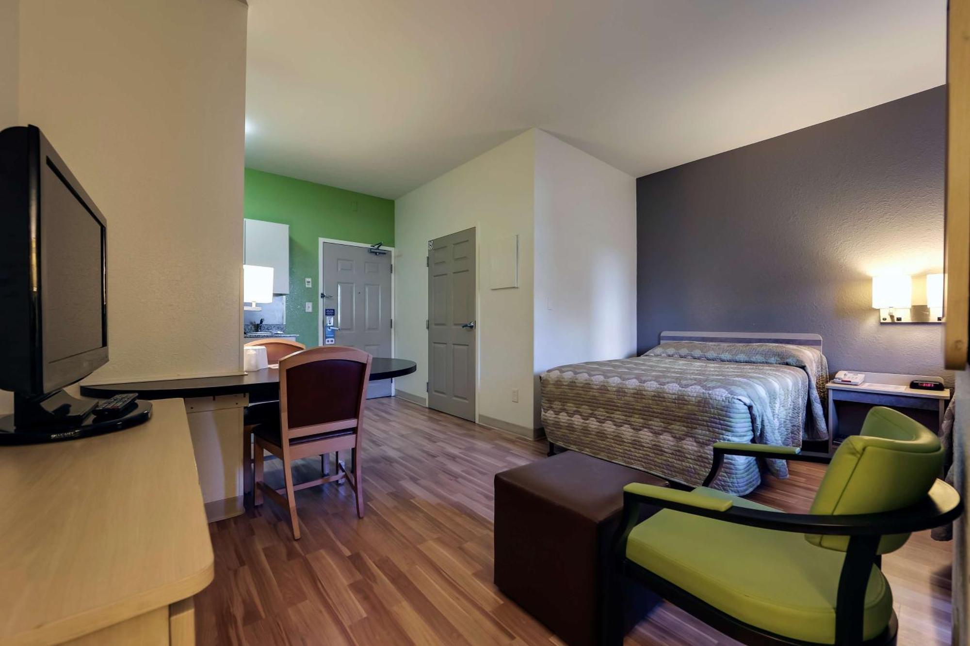 Studio 6 Toronto - Mississauga With Kitchenettes Luaran gambar