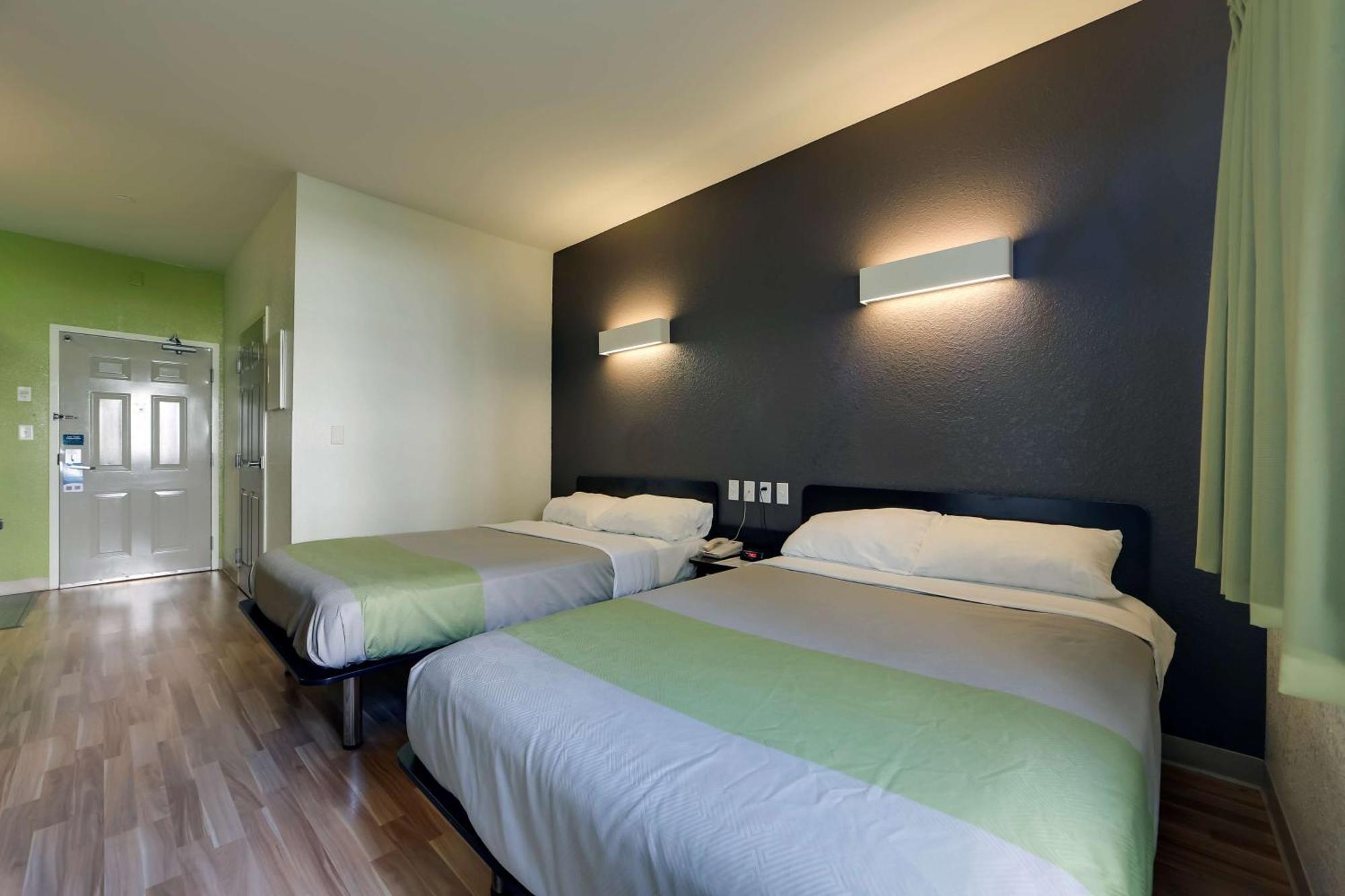 Studio 6 Toronto - Mississauga With Kitchenettes Luaran gambar